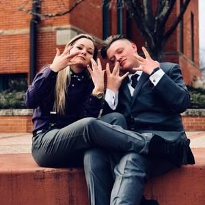 Meet your Posher, Brock